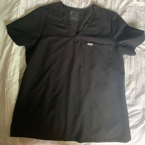 Women’s FIG scrub top